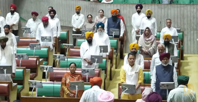 ਪੰਜਾਬ ਵਿਧਾਨ ਸਭਾ ‘ਚ ਪਰਵਿੰਦਰ ਸਿੰਘ ਝੋਟਾ ਨੂੰ ਸ਼ਰਧਾਂਜਲੀਆਂ ਭੇਂਟ, ਇਜਲਾਸ ਭਲਕ ਤੱਕ ਮੁਲਤਵੀ