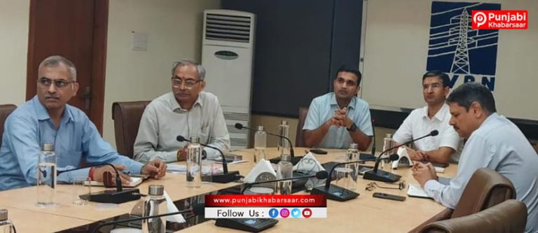 मुख्यमंत्री नायब सिंह सैनी के निर्देशों पर बिजली निगमों के प्रबंध निदेशकों ने की संयुक्त वीडियो कॉन्फ्रेंसिंग, बिजली व्यवस्था जल्द सामान्य करने पर जोर