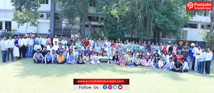 DAV College Bathinda ਨੇ ‘ਖੇਤਰੀ ਯੁਵਕ ਅਤੇ ਲੋਕ ਮੇਲੇ’ ਵਿੱਚ ਓਵਰਆਲ ਦੂਜੀ ਟਰਾਫ਼ੀ ਜਿੱਤੀ